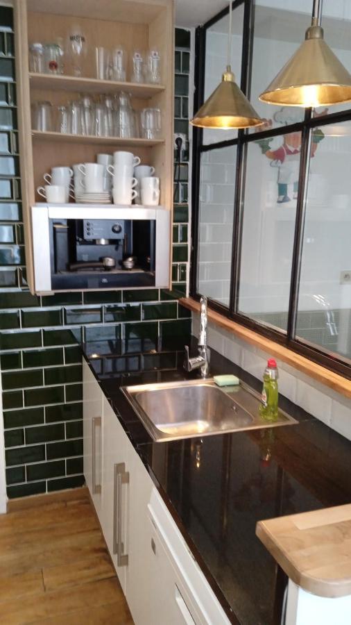liège 4420 rue jean Jaurès 45 grande maison joyeuse avec terrasse 30m2 pour 8 personnes maximum Saint-Nicolas  Esterno foto