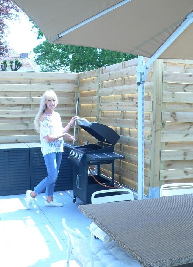 liège 4420 rue jean Jaurès 45 grande maison joyeuse avec terrasse 30m2 pour 8 personnes maximum Saint-Nicolas  Esterno foto